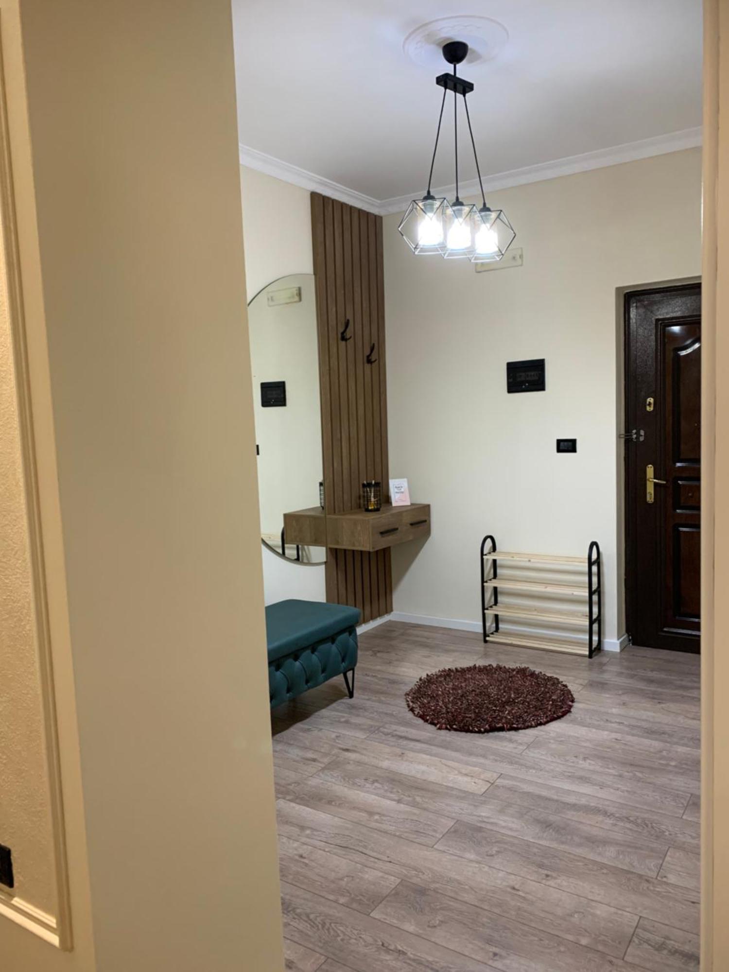 Nemanja Center Apartament Durrës